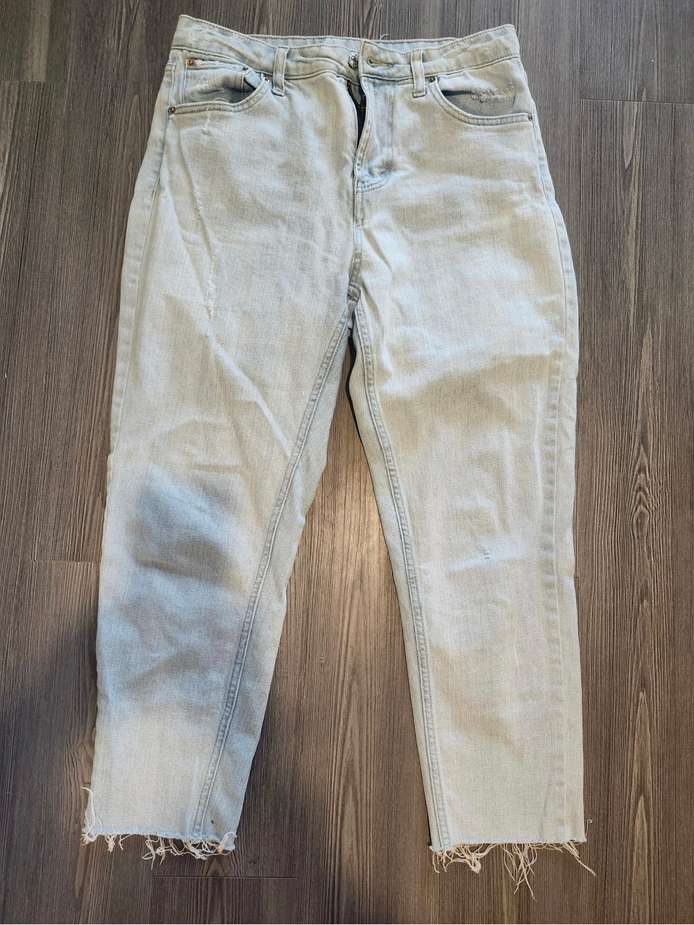 wild fable Light Wash Cropped Straight Jeans with Raw Hem